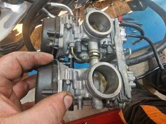 Koupím karburátory pro Aprilia Pegaso 650 Cube '98