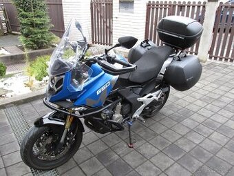 CF MOTO 650 MT PREMIUM