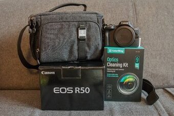 Canon EOS R50 + Colorway čistící sada + Tenba Skyline brašna