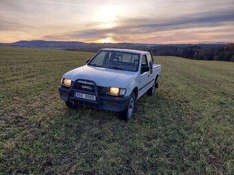 OPEL Campo Sportscab