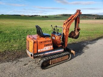 JAPONSKÝ MINIBAGR KUBOTA KH007 800KG