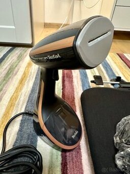 Tefal DT9100E0 napařovač oděvů – kompletní