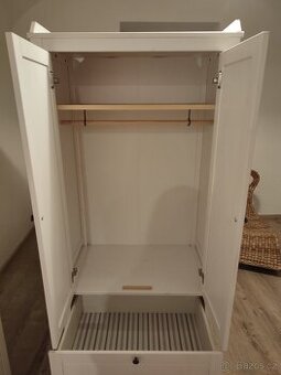 Dětská skříň Ikea
