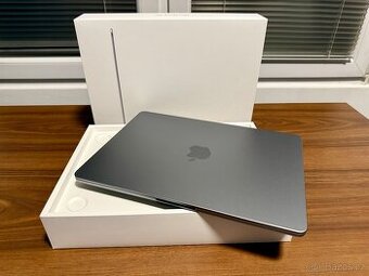 MacBook Air M3 16/256GB Space Gray