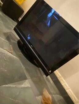 Dobry den prodám tv Značka LG plně funkčni