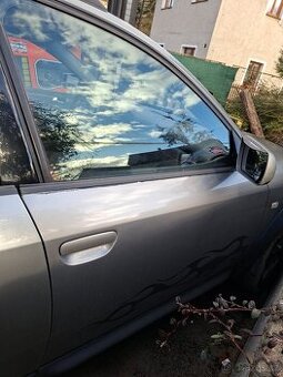 Přední pravé dveře A6 Allroad C5 šedé LY7Q