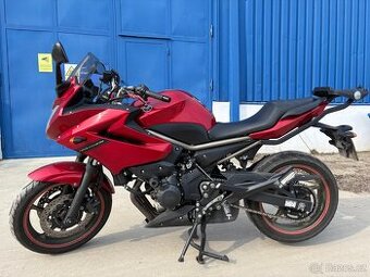 Yamaha XJ6 S – 2012 – 41 895 km – 75 000 Kč