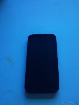 Prodám iPhone 13