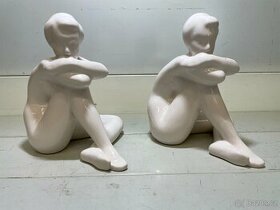 2x soška akt sedící dívka Keramia Czechoslovakia