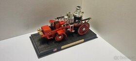 Model hasičského vozu 1912 Christie Front Drive Steamer