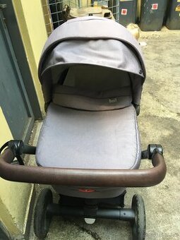 kočárek zn.Inglesina a autosedačkai Cybex