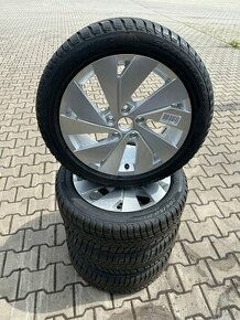Kompletní alu VW Golf 5x112r17+205r50r17 zimní - 1