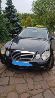 Mercedes 220 cdi,211