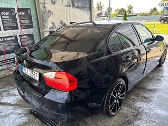 Bmw E90 320i