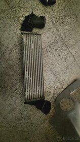 Bmw chladič intercoler x5 f15 30d f16