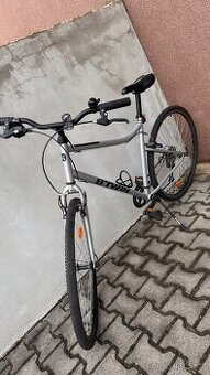 Trekové kolo Riverside 120, velikost L