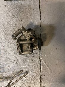 E46 6 válec servo čerpadlo