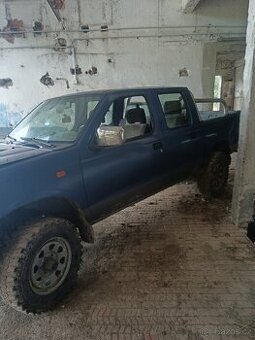 Prodám Nissan double cab - 1