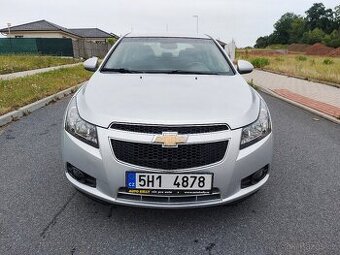 Chevrolet Cruze 1.8, 104kw, 1.majitel, 07/2012