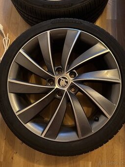 Alu turbine Škoda R18 nové pneu
