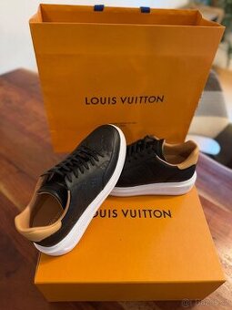 Louis Vuitton boty 42