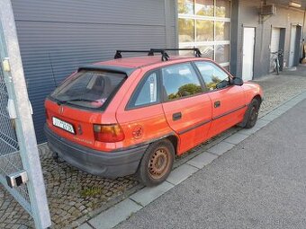 Opel Astra F 1.majitel