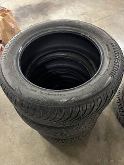 205/55/16 zimní 4ks brigdestone