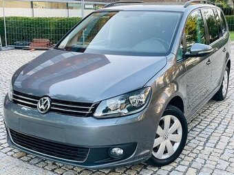 Volkswagen Touran 1.2TSI 77KW MANUÁL VÝHŘEV SENZORY NAVIGACE