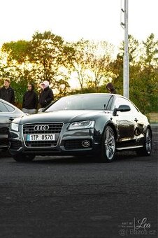 Audi a5 2011 2.0 tfsi 155 kw Quattro
