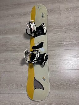 Snowboardový set - boty + prkno