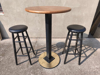 Barový stůl + 2 barové židle