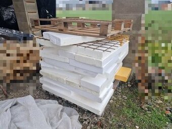 Zbytky polystyrenu za odvoz