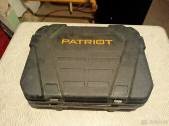 Vrtací kladivo Patriot VK0800