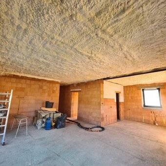 Stříkaná izolace 375ČK/20cm/1m2