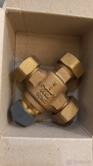 Mosaz ventil 3-cest. zónový EMV110-M  28 svěrné