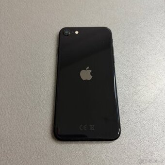 iPhone SE 64GB černý, pěkný stav, 12 měsíců záruka