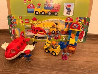 Lego duplo letiště, 10590