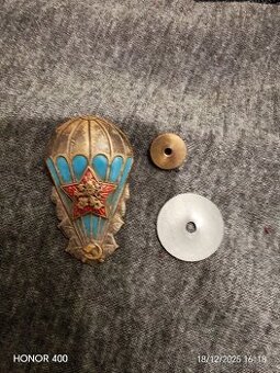 Vysadkař odznak vzacny z 50 let ✅