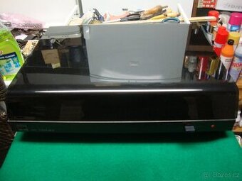 Gramofon Tesla NC 470 velice zachovalý funkční 1985-87
