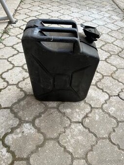 plechový kanystr 20l