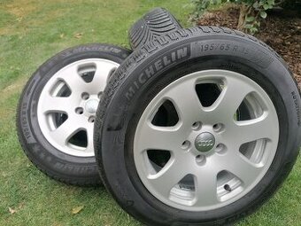 Zimní alu komplet 5x112 r15 Audi
