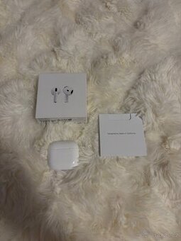 Apple Airpods 4 Bílá Krabička + Pouzdro