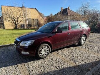 ŠKODA OCTAVIA KOMBI II 2011 1.6TDI AMBIENTE NOVĚ V ČR