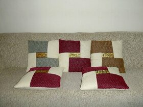 Dekorační polštářek tkaný