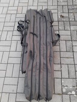 Rybářské pouzdro na pruty