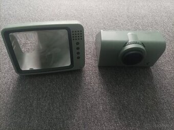 Promítačka a zvětsovač