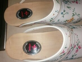 Prodám 1x nošené ortopedické dřeváky