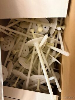 Hmoždinka Ejotherm NTK U 170 cca 200ks