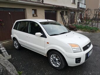 Ford Fusion 1,4 v naftě