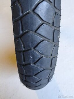 Přední motocyklová pneumatika 100/90-19